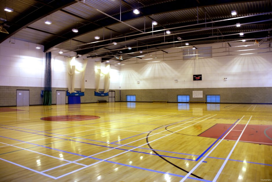 Спортзал в школе в Канаде