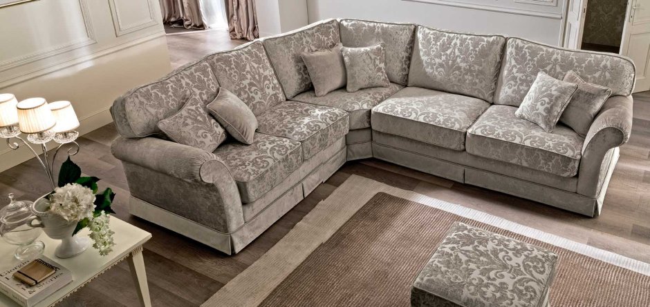 Угловой диван классика