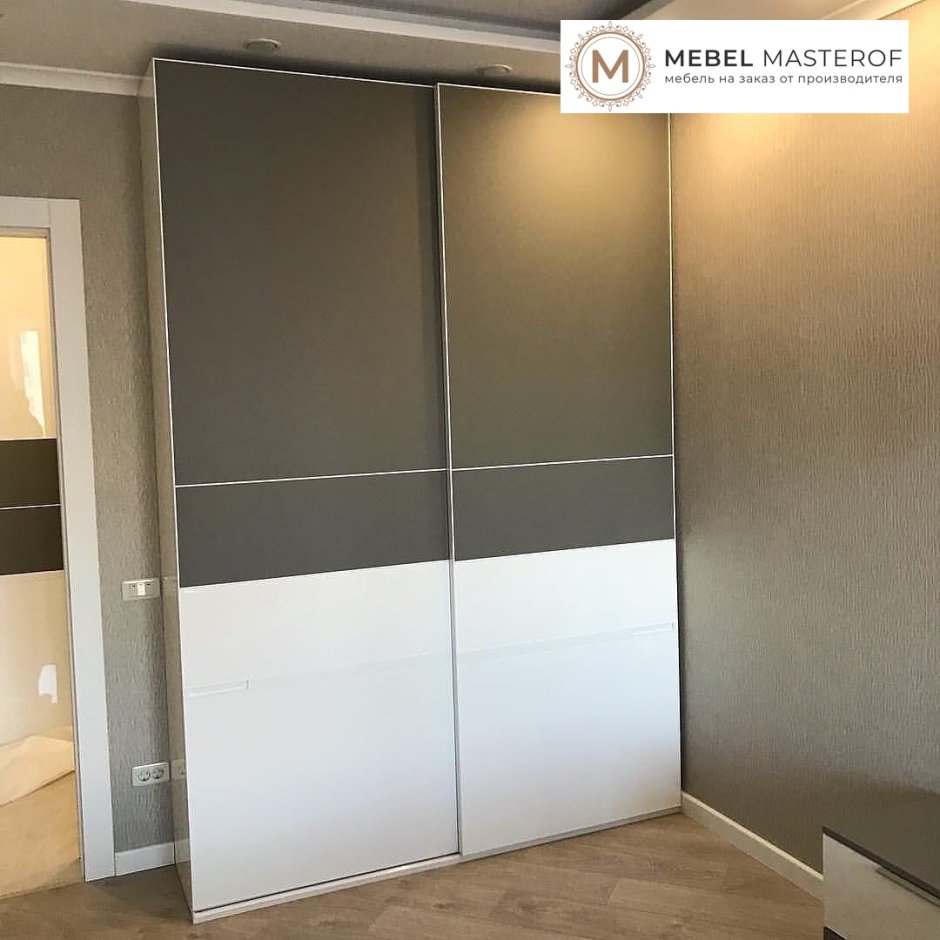 Шкаф купе Sliding-Door Wardrobe