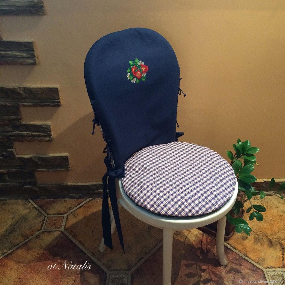 Чехлы на стулья со спинкой