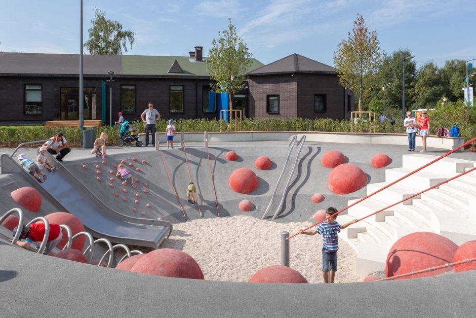 Современные детские площадки