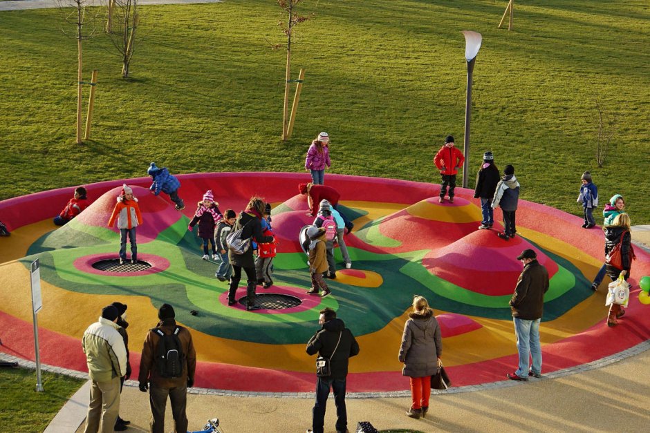 Ландшафтные формы на детской площадке