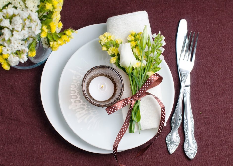 Весенняя сервировка стола
