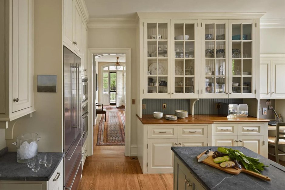 Французское окно на кухне