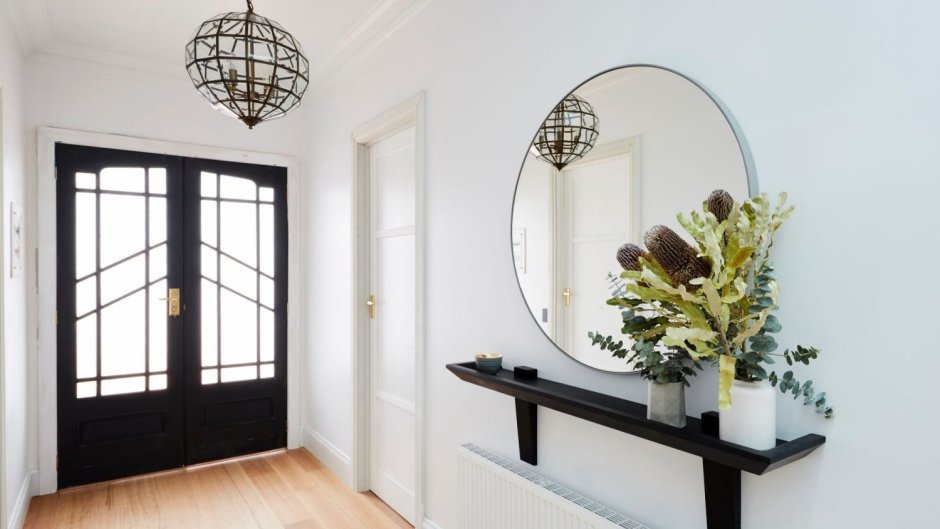 Зеркало в прихожую