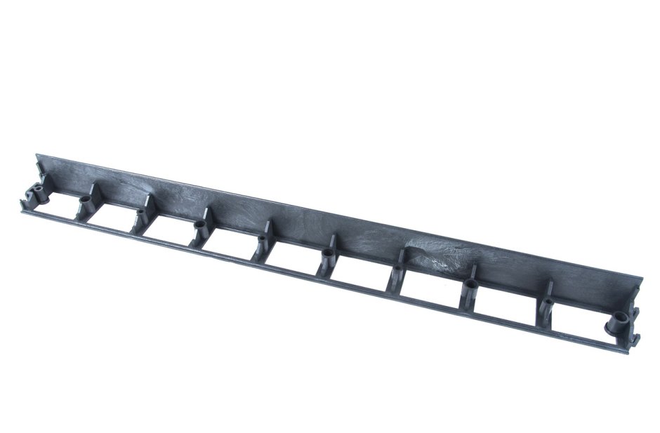 Пластиковый бордюр для отделочной строчки