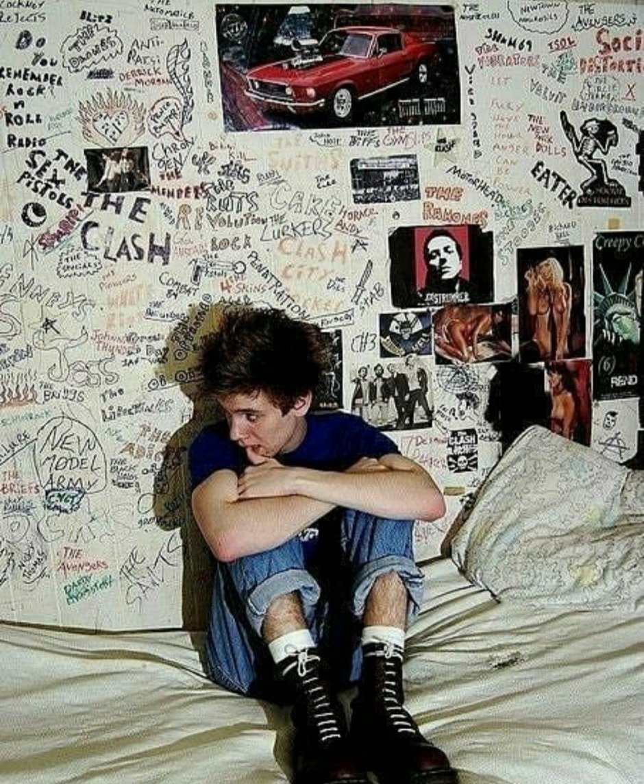 Комната в стиле панк-рок