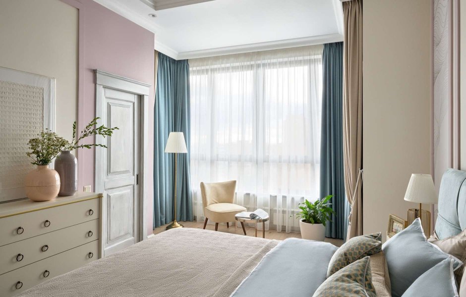 Шторы пастельных тонов в интерьере