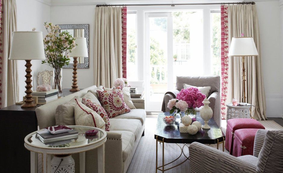 Текстиль в бежевом интерьере