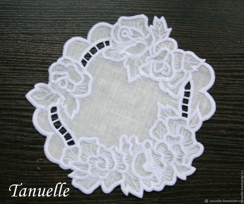 Салфетки с вышивкой Ришелье