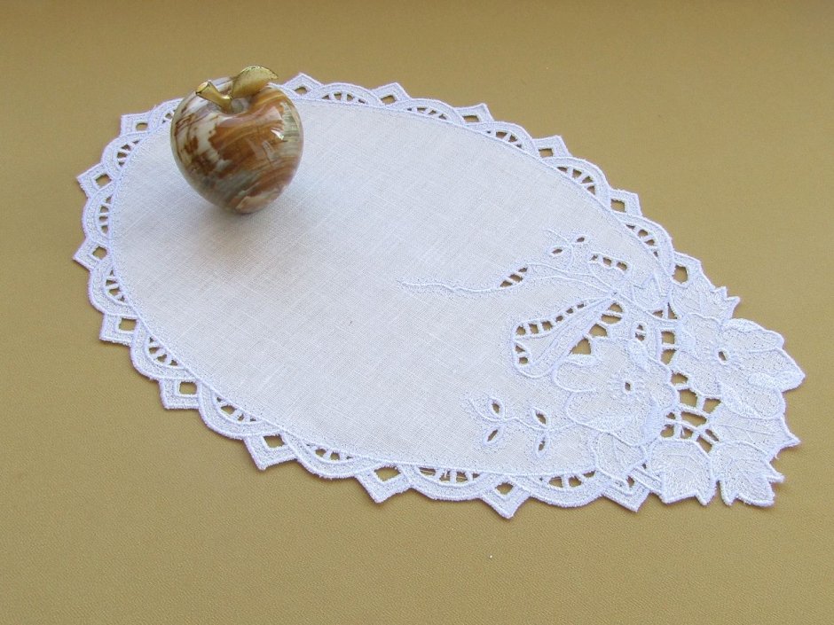 Скатерть Ришелье t260580