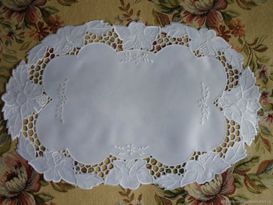 Изысканная вышивка Ришелье