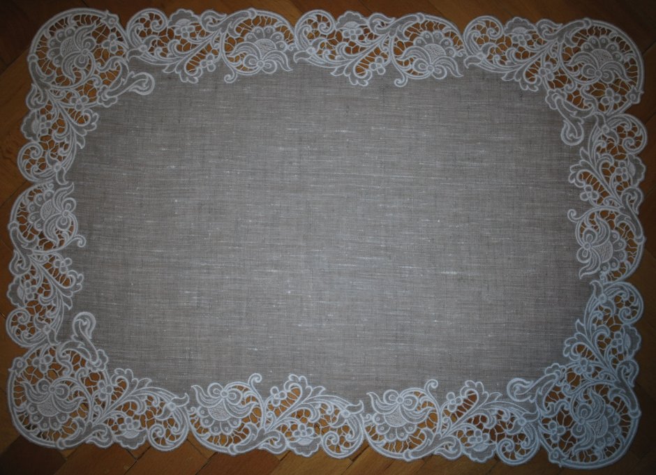 Прорезная гладь вышивка