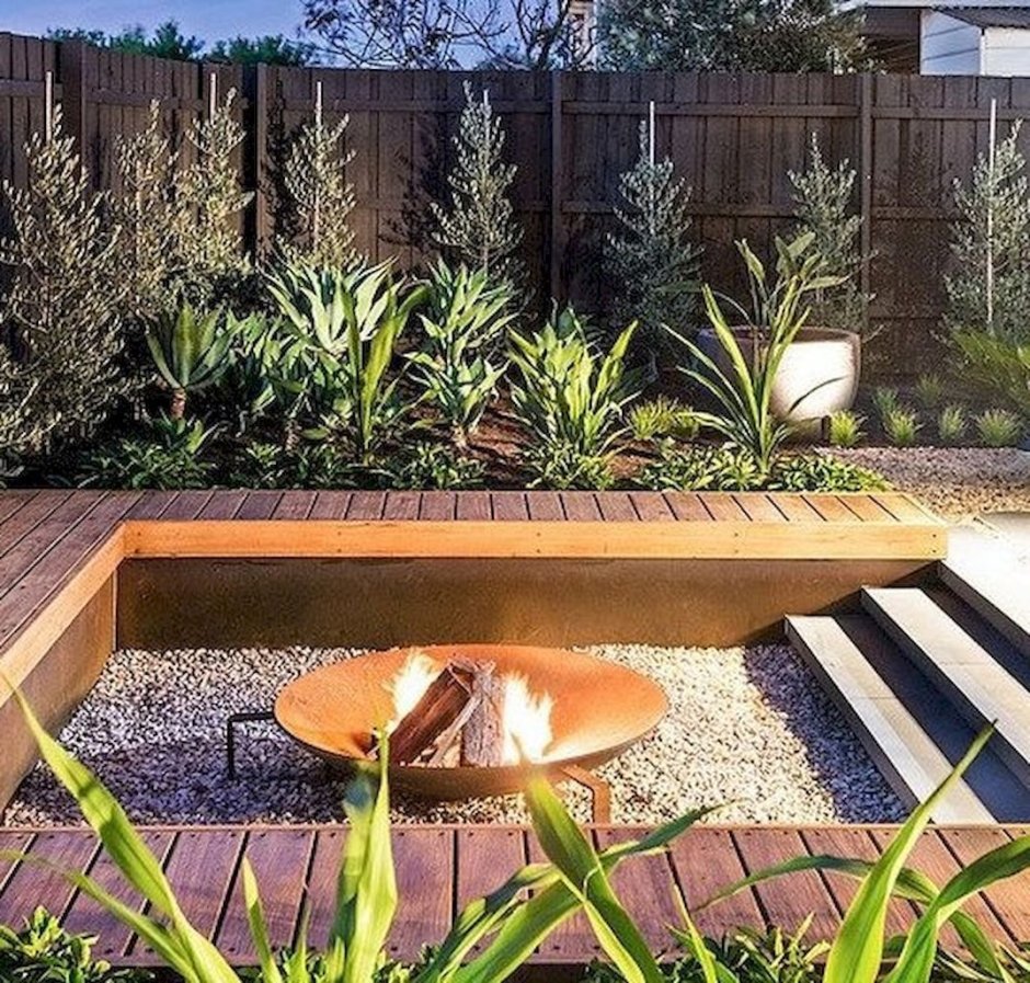 Кострище на деревянном настиле