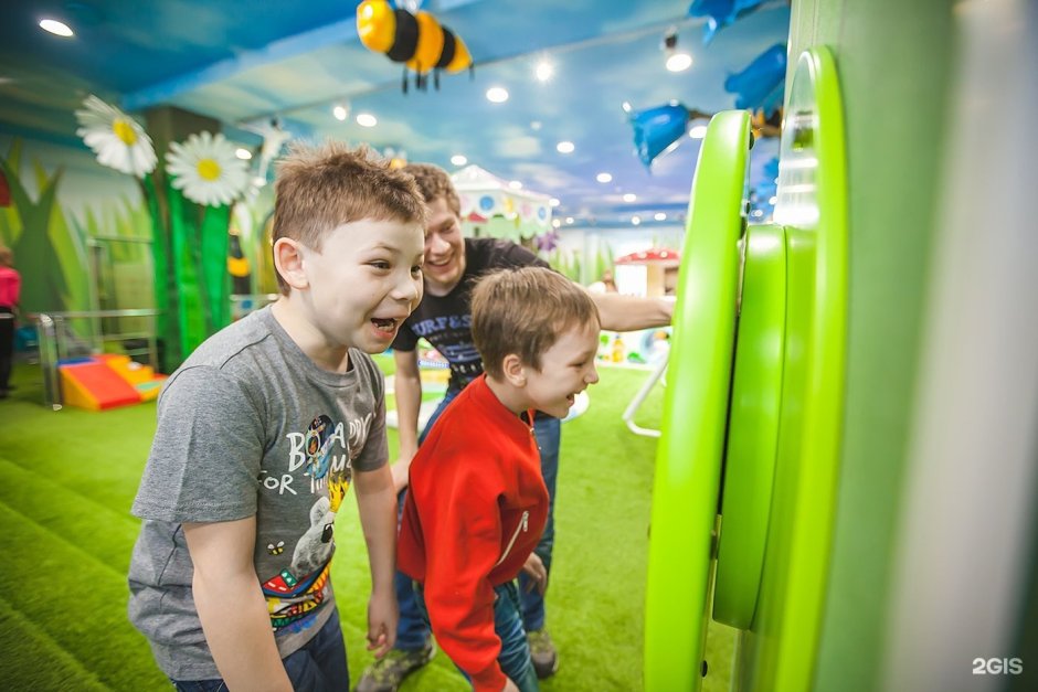 Мега белая дача детский центр