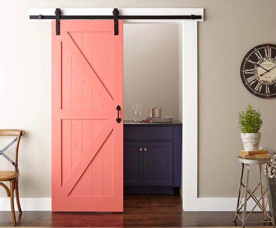 Крашеные стены