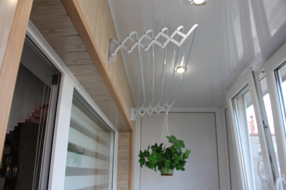 Римская штора на балкон