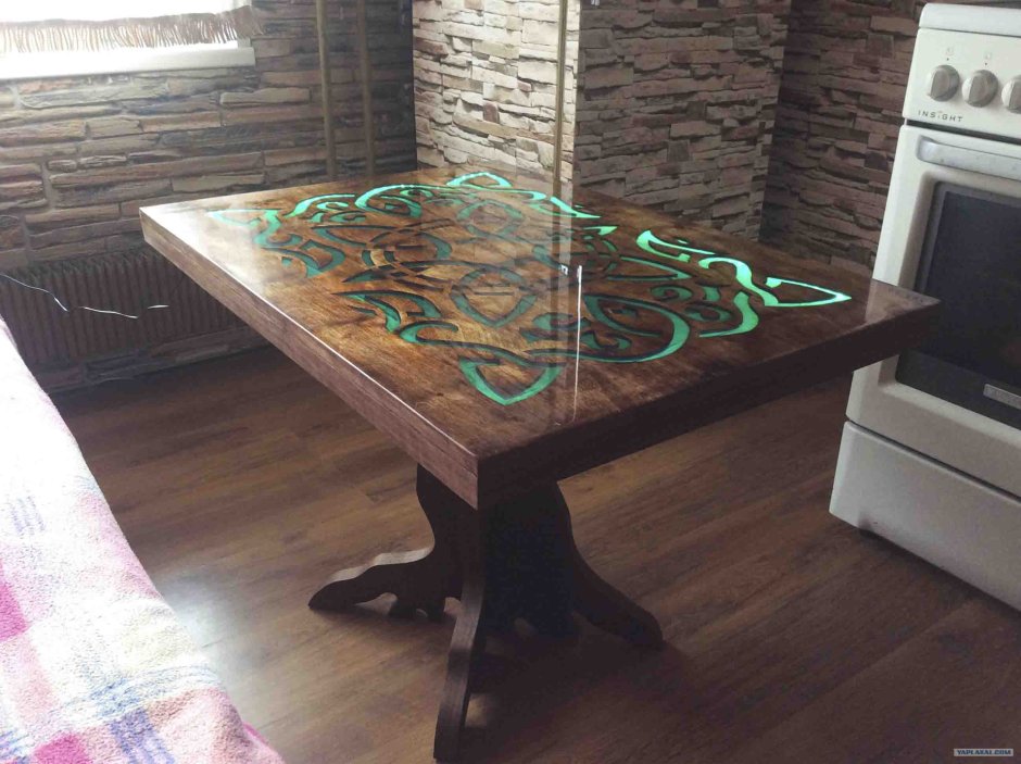 Кухонные столы с 3д эффектом