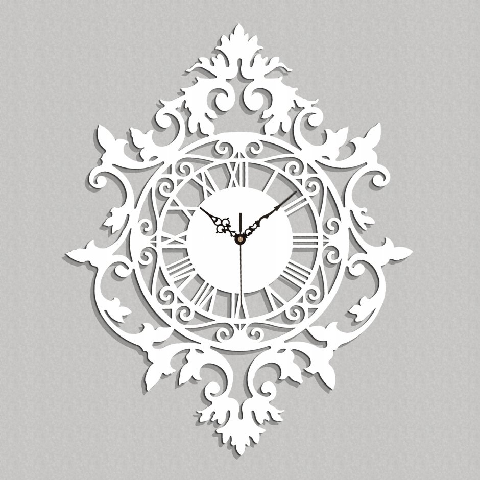 Резные часы из дерева