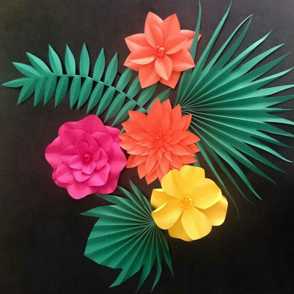 Тропические цветы из бумаги