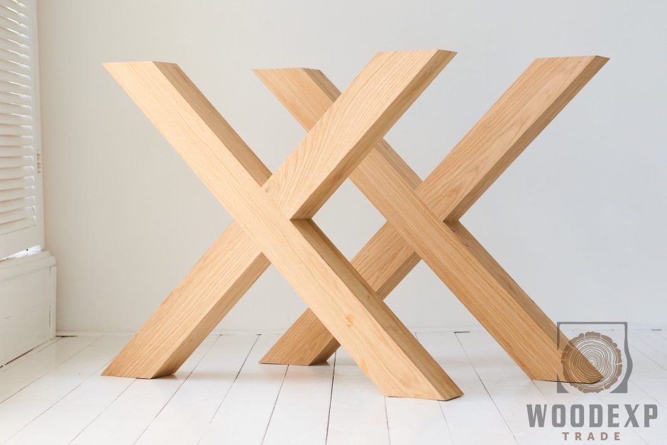 Подстолье из дерева