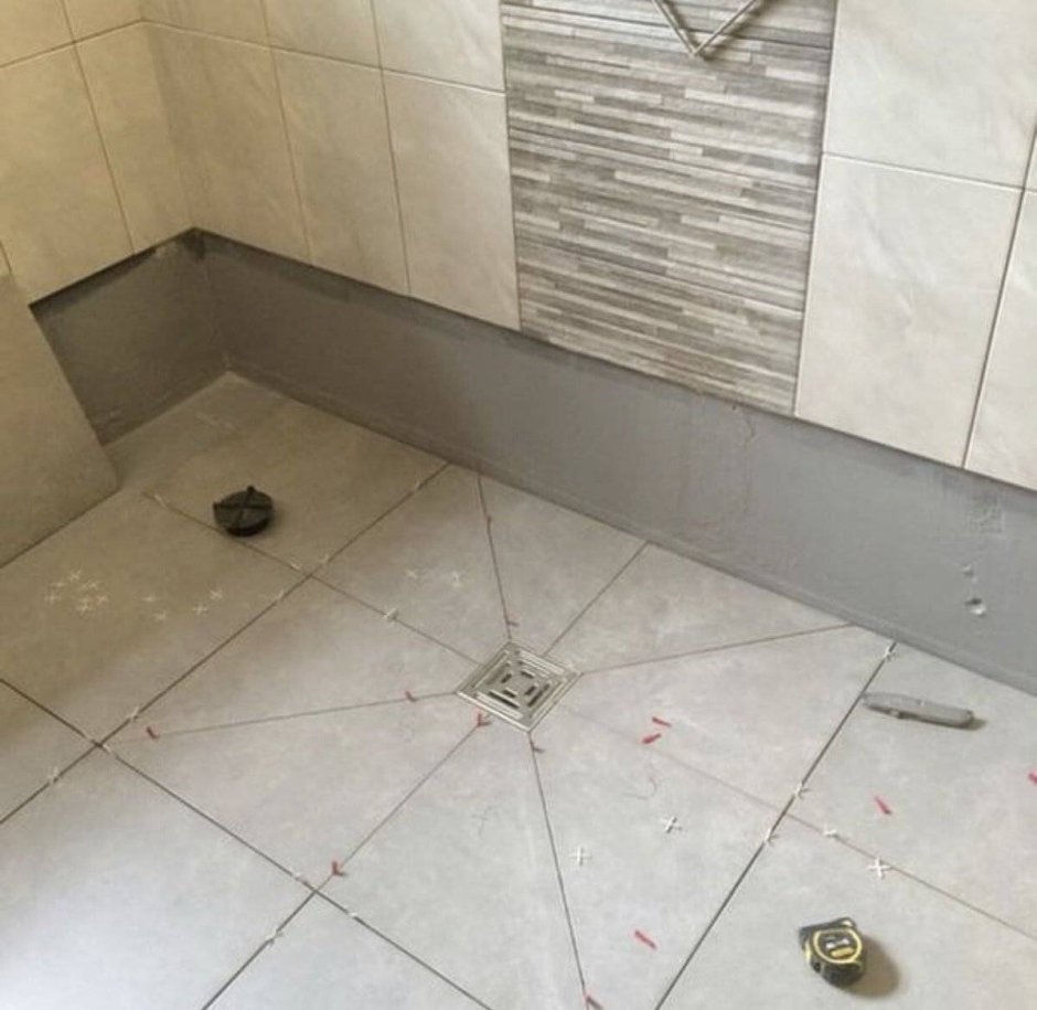 Разуклонка плитки 30 на 60 в душевой