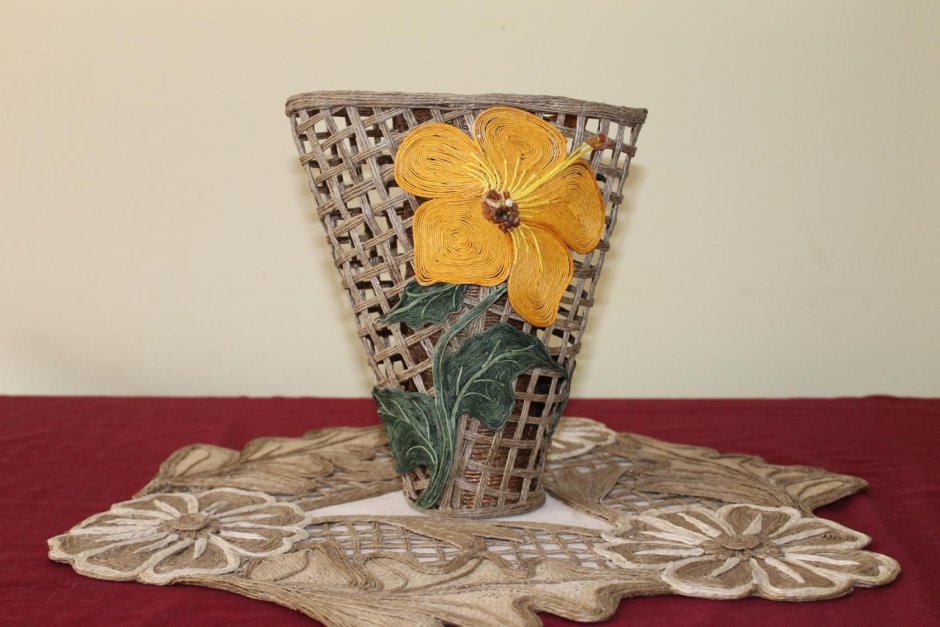 Панно на мешковине