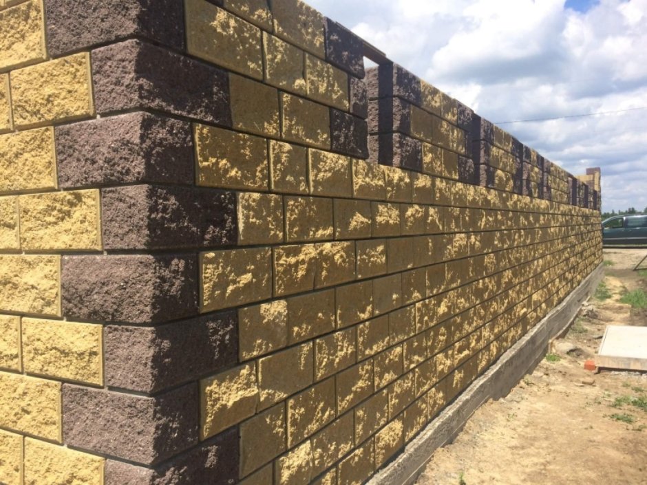 Бессер блок рваный камень