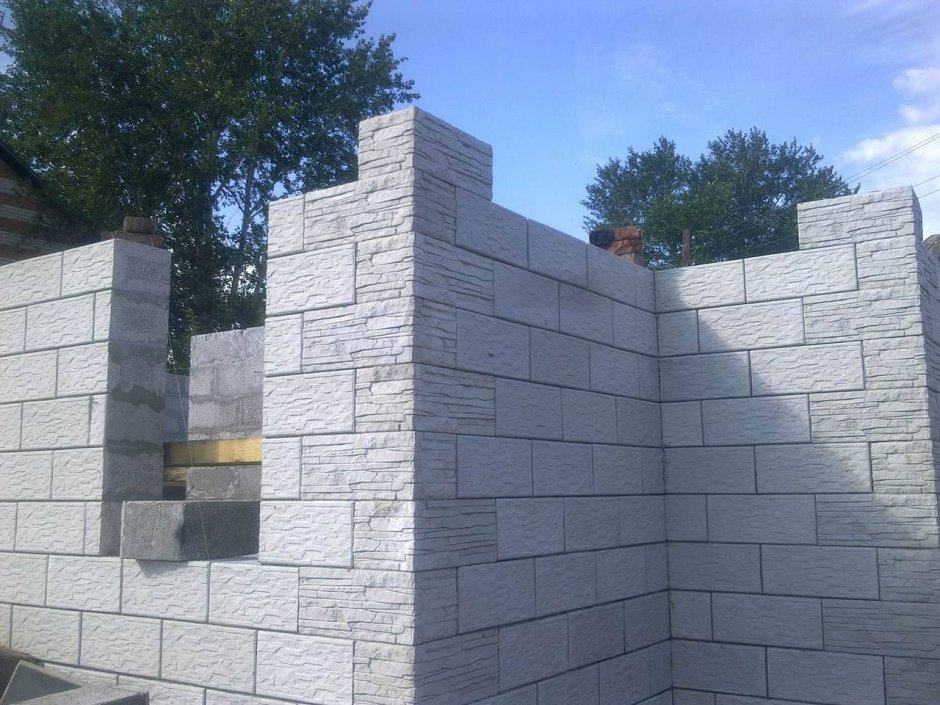 Полистиролбетонный блок ристем (с фасадом)