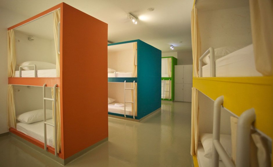 Кровати для хостела