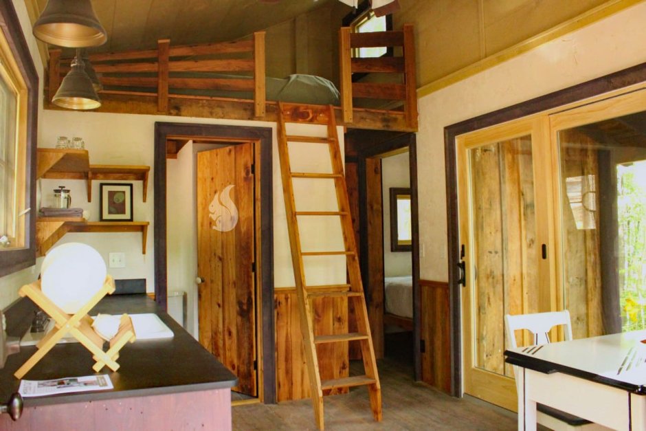 Домик с антресолью