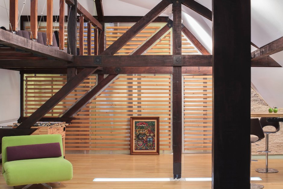 Антресольный этаж в деревянном доме