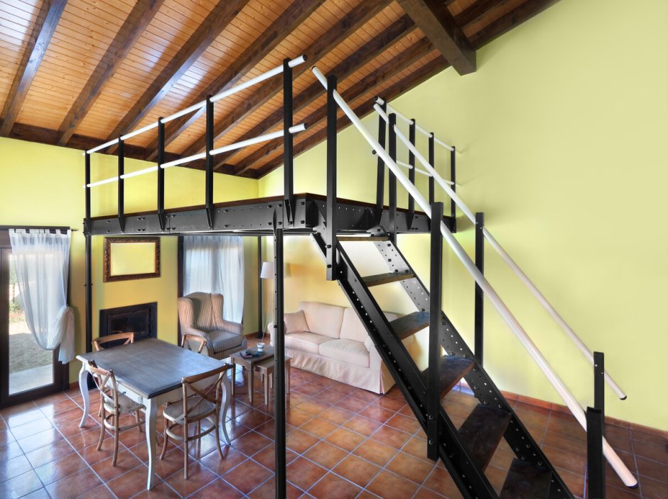 Маленькие домики с антресолью