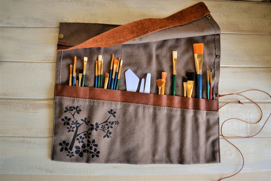 Подставка для кистей для рисования