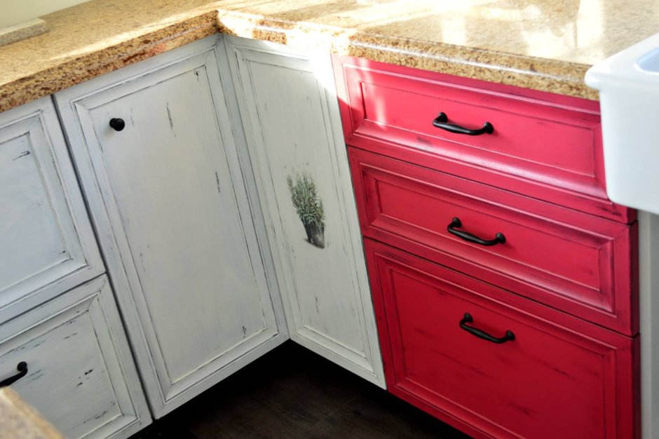 Перекраска мебельных фасадов