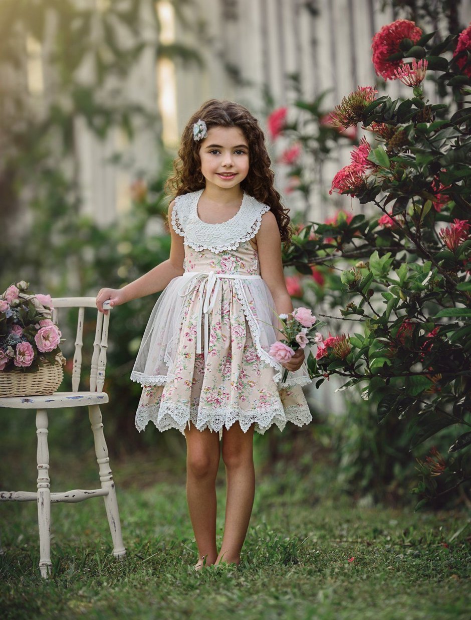 Фотосессия ребенок в платье